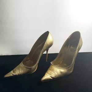 RENÉ CAOVILLA
Leather Pointed-Toe Pumps